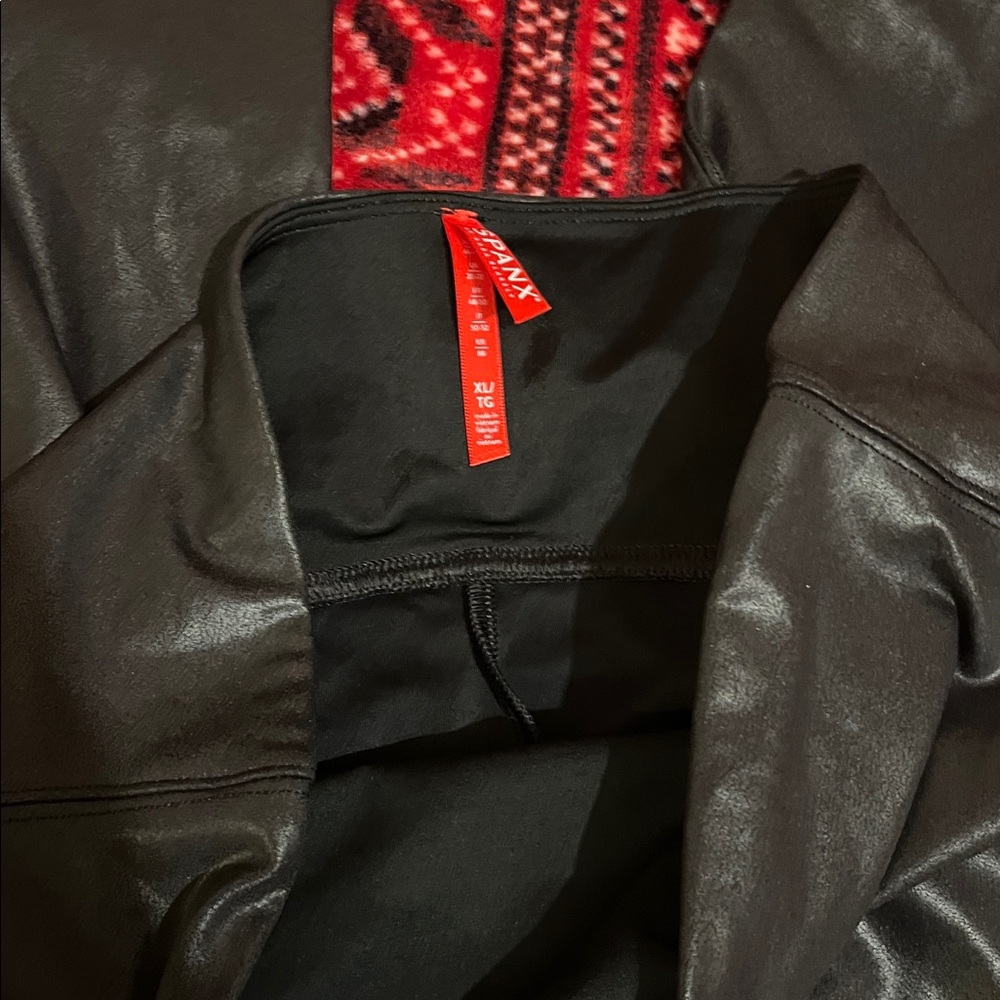 SPANX Faux Leather Leggings Black Womens
X large .High Waisted Pants - Picture 8 of 8